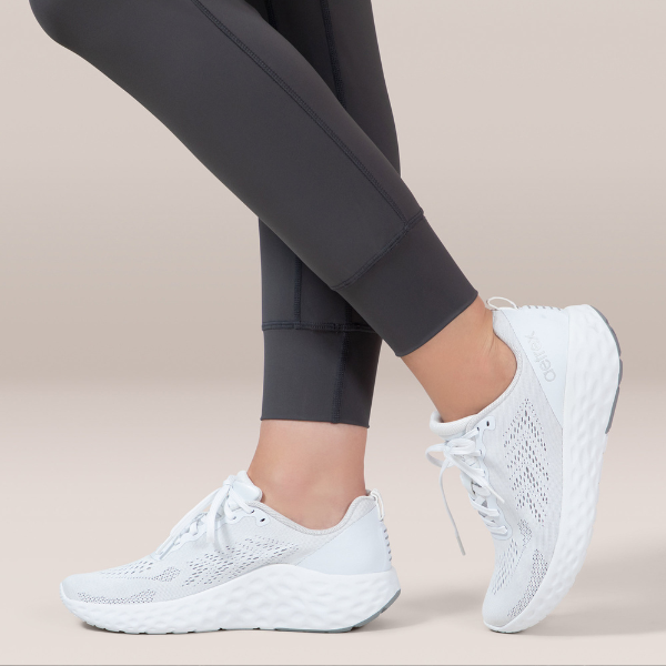 Aetrex Sneakers