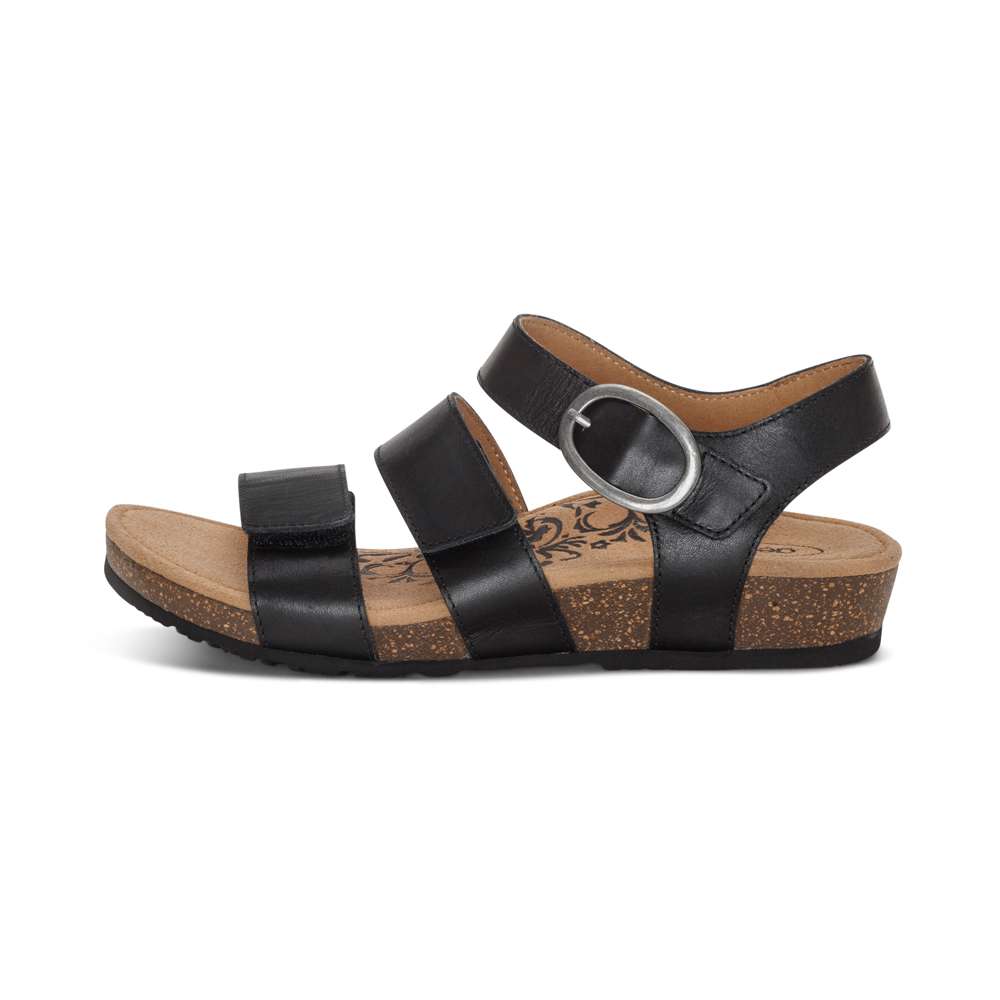 Lilly Strapped Sandal - Black