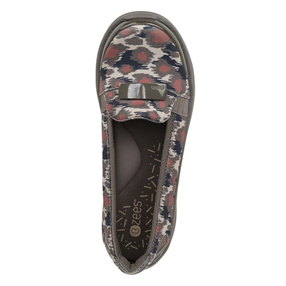Lipstick Slip-On Casual Sneaker - Print