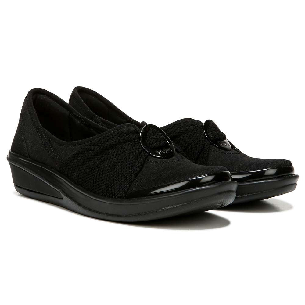 Minnie Slip-On Casual Sneaker - Black