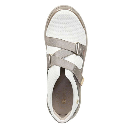 Offbeat Casual Sneaker - White