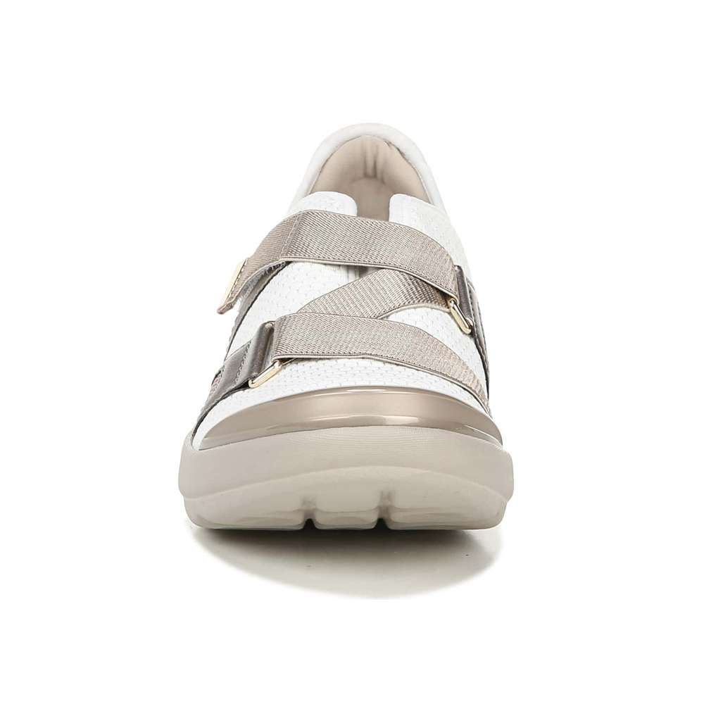 Offbeat Casual Sneaker - White